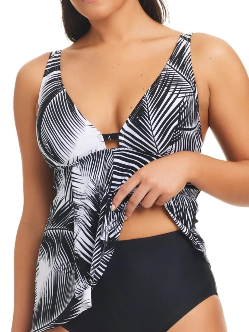 Beyond Control Giving Attitude Tropical-Print Tankini Top